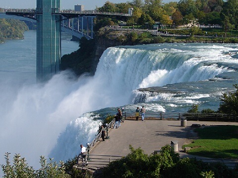 American_Niagara_Falls_2